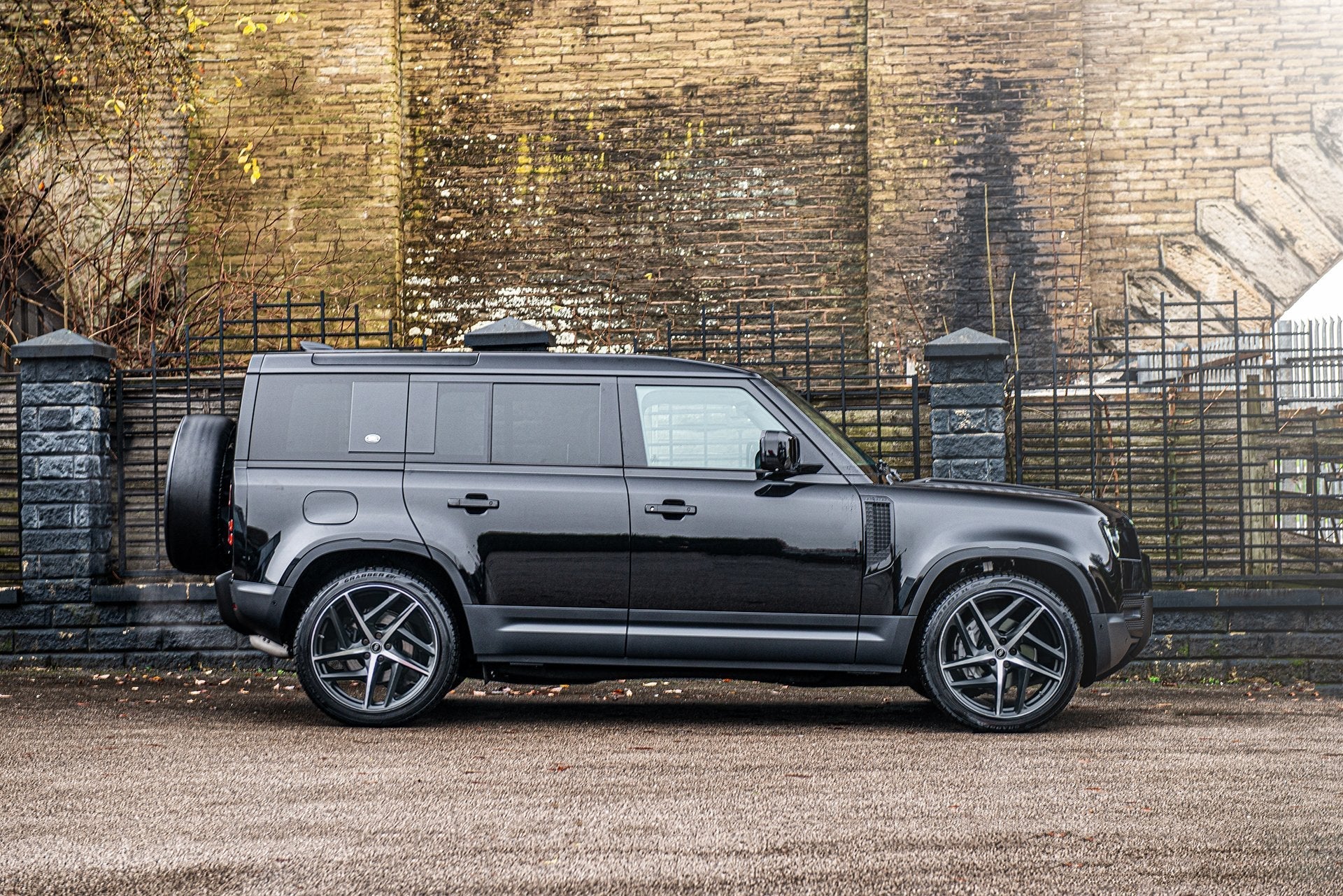 Land Rover Defender (2020 Onwards) RS-Forged Alloy Wheels - Type 52 - Image 10
