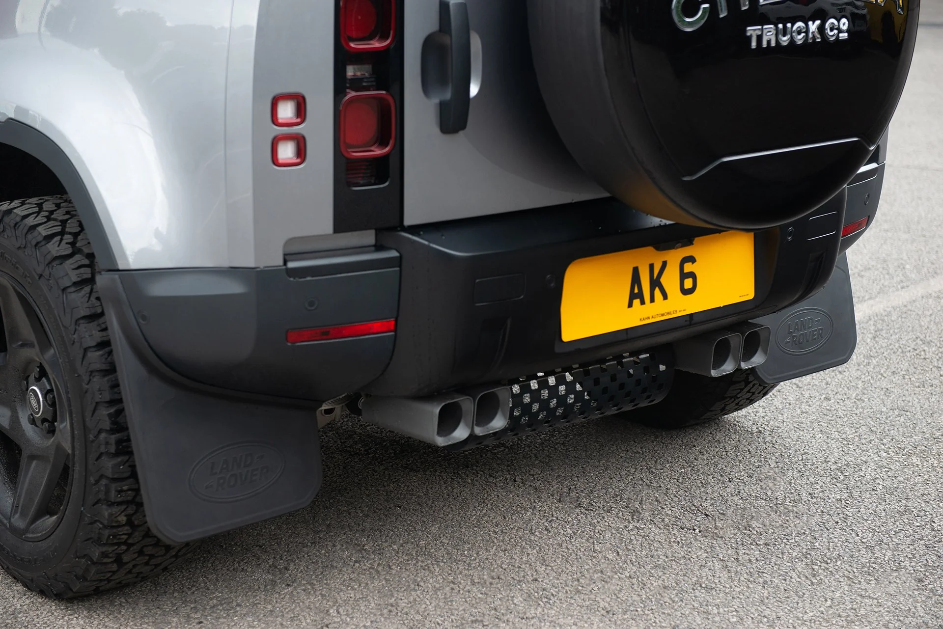 Land Rover Defender 90 - 2.0 Petrol (2020 Onwards) Quad Exhaust System - Image 3