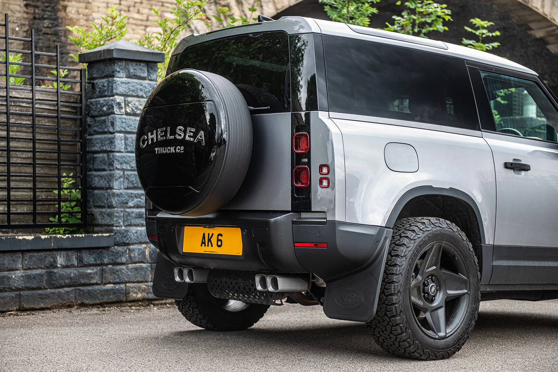 Land Rover Defender 90 - 2.0 Petrol (2020 Onwards) Quad Exhaust System - Image 6