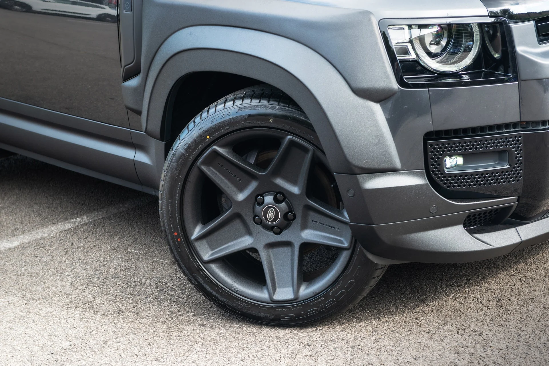 Land Rover Defender 90 (2020 Onwards) Wide Track Bodykit - Image 13