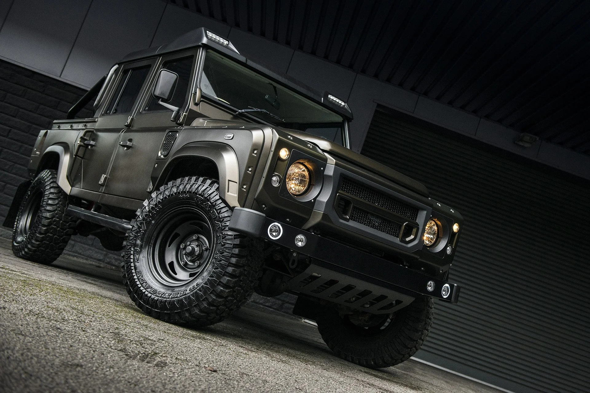 Land Rover Defender 110 (1991-2016) Wide Track Body Kit - Image 18