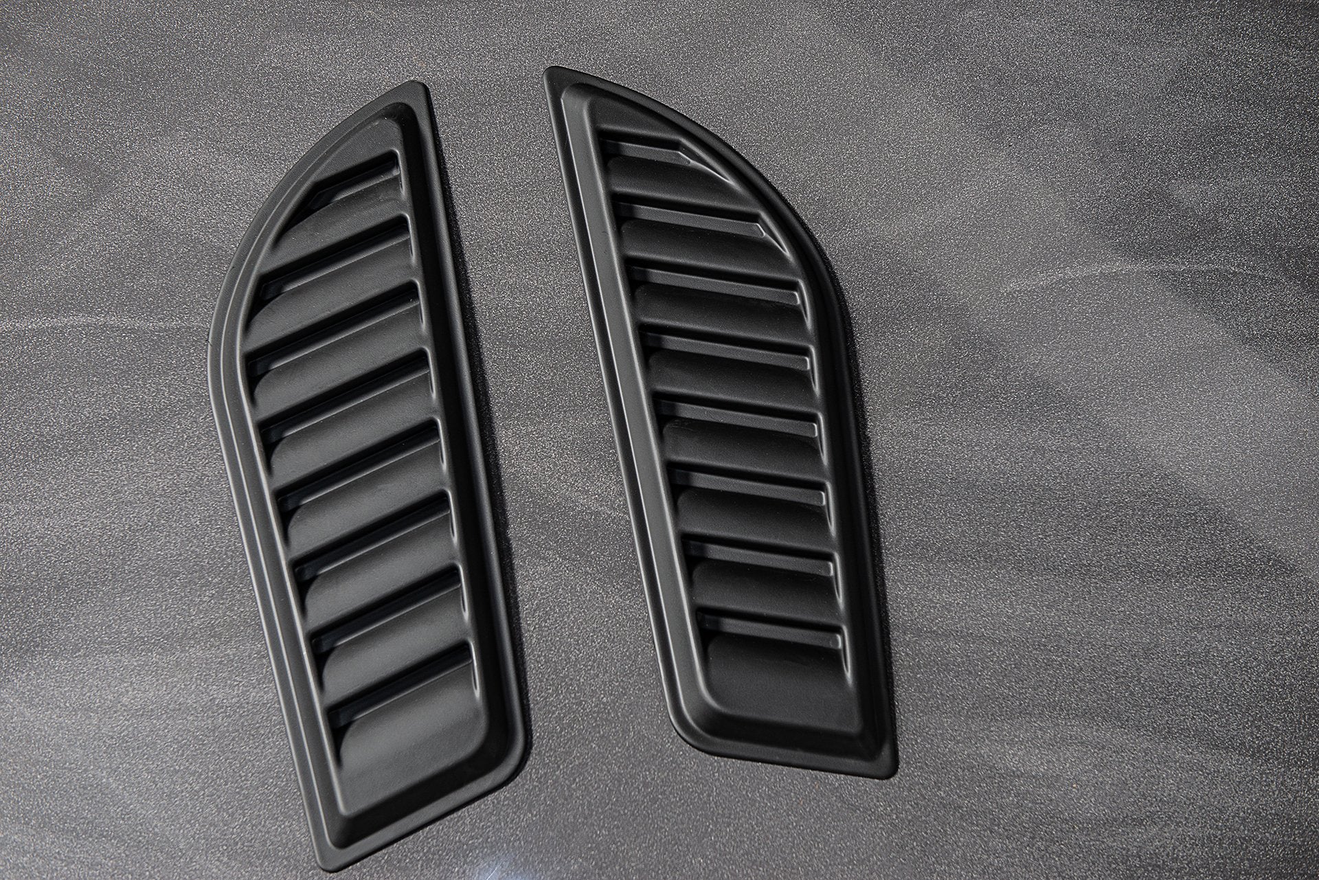 MERCEDES X-CLASS (2019 Onwards) BODYGUARD BONNET VENTS - Image 6