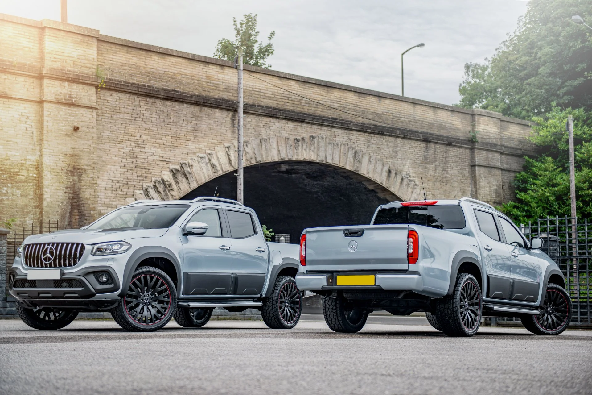 Mercedes X-Class (2019 Onwards) RS Light Alloy Wheels with Red Stripe - Image 14