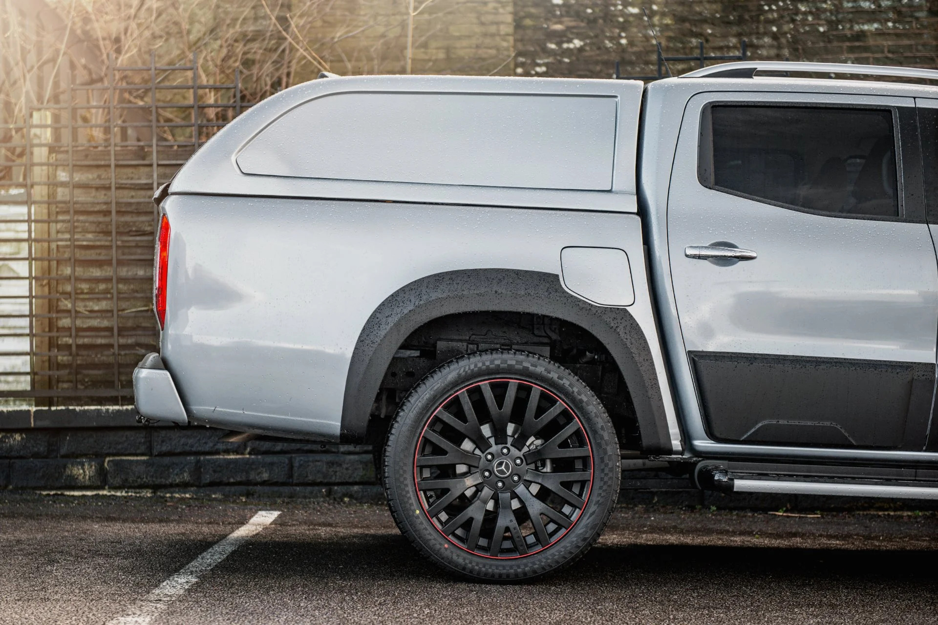 Mercedes X-Class (2019 Onwards) RS Light Alloy Wheels with Red Stripe - Image 44