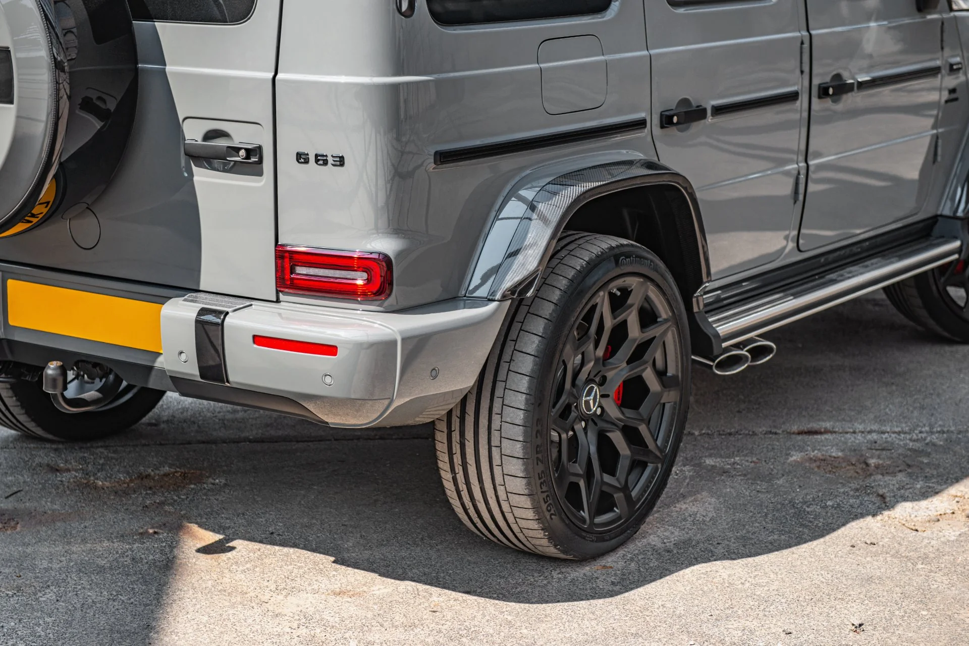 Mercedes G-Wagon (2018 Onwards) G63 AMG Hammer Edition - Exposed Carbon Body Kit - Image 12