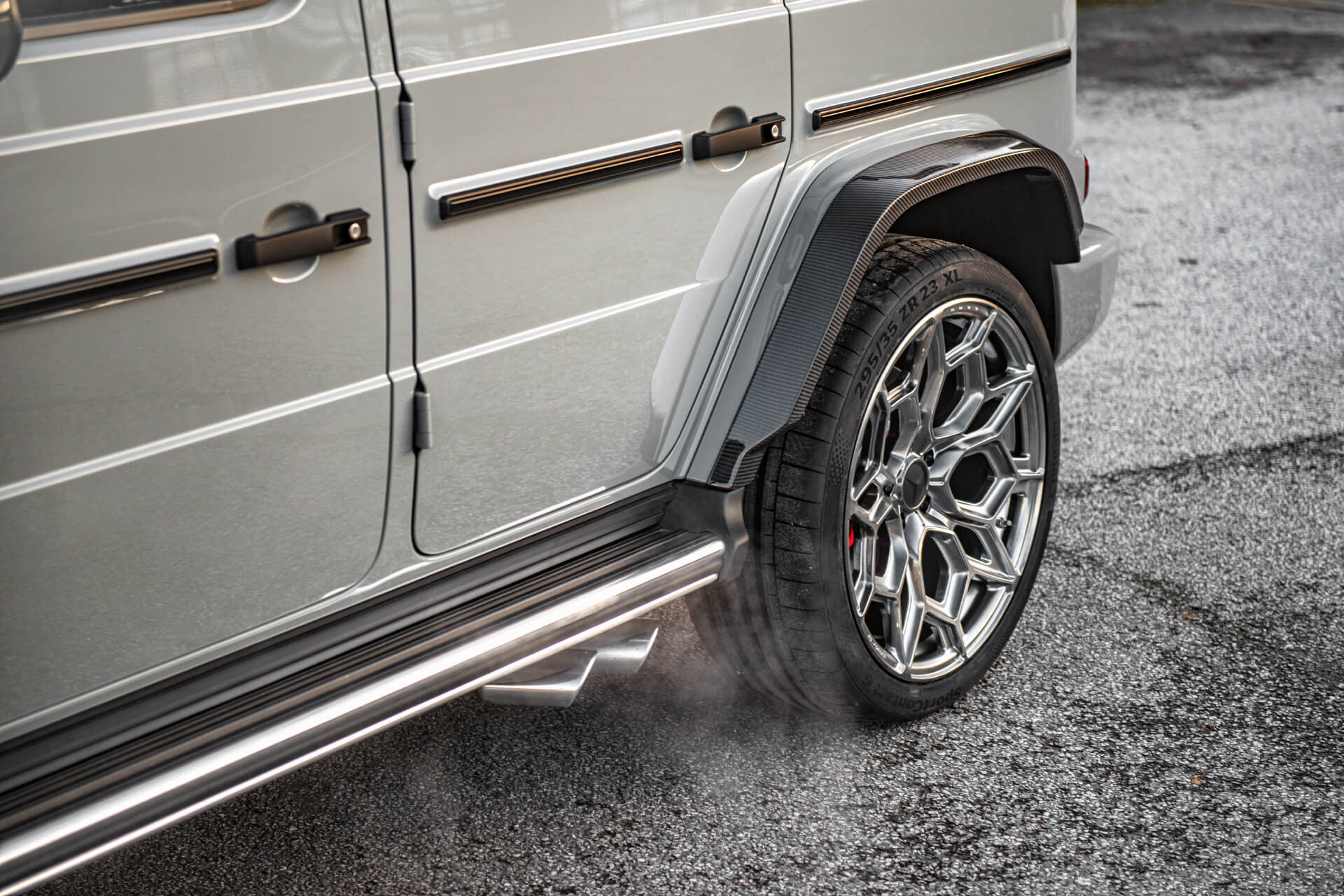 Mercedes G-Wagon (2018 Onwards) G63 AMG Hammer Edition - Exposed Carbon Body Kit - Image 21