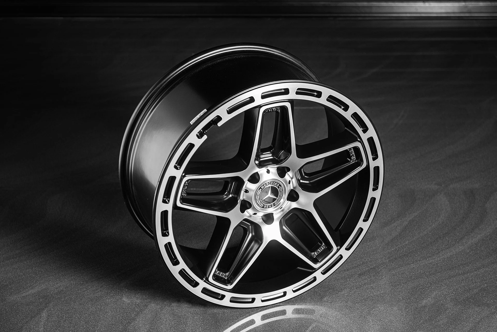 Mercedes G-Wagon (2018 Onwards) G350/400 G06 Light Alloy Wheels - Image 2
