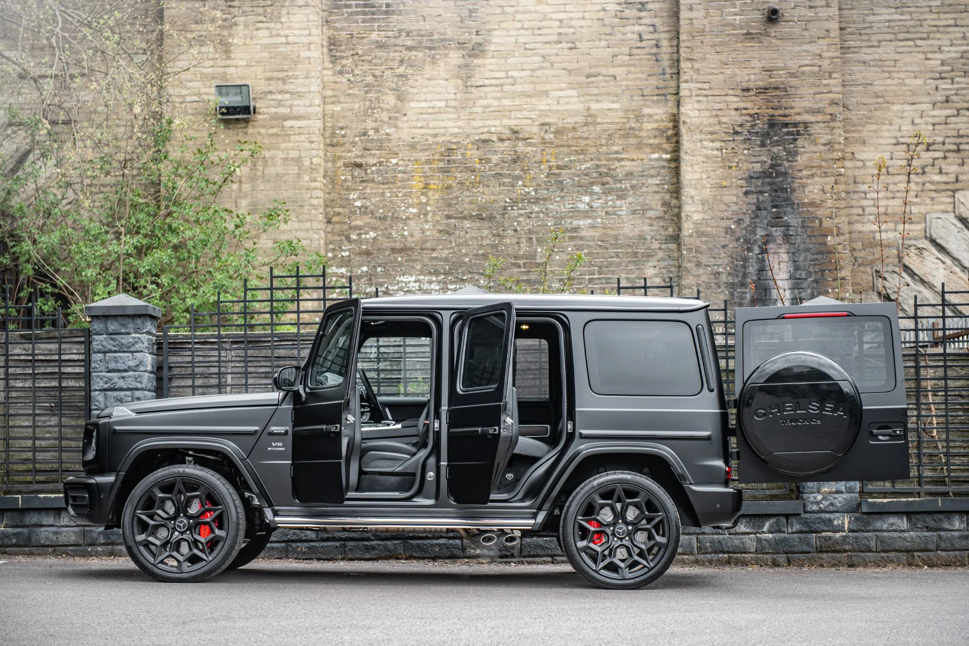 MERCEDES G-WAGON (2018 Onwards) G63 AMG Chelsea Truck Company Hard Spare Wheel Cover - Image 2