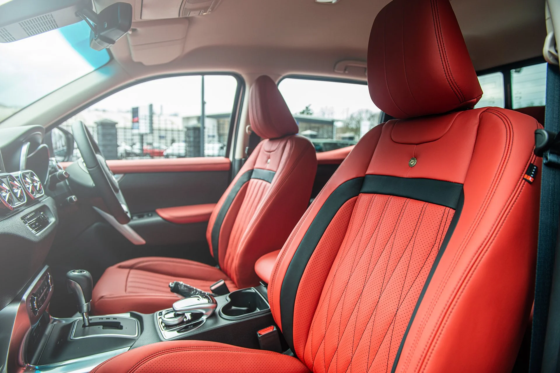 MERCEDES X-CLASS (2019 Onwards) Leather Interior - Image 12