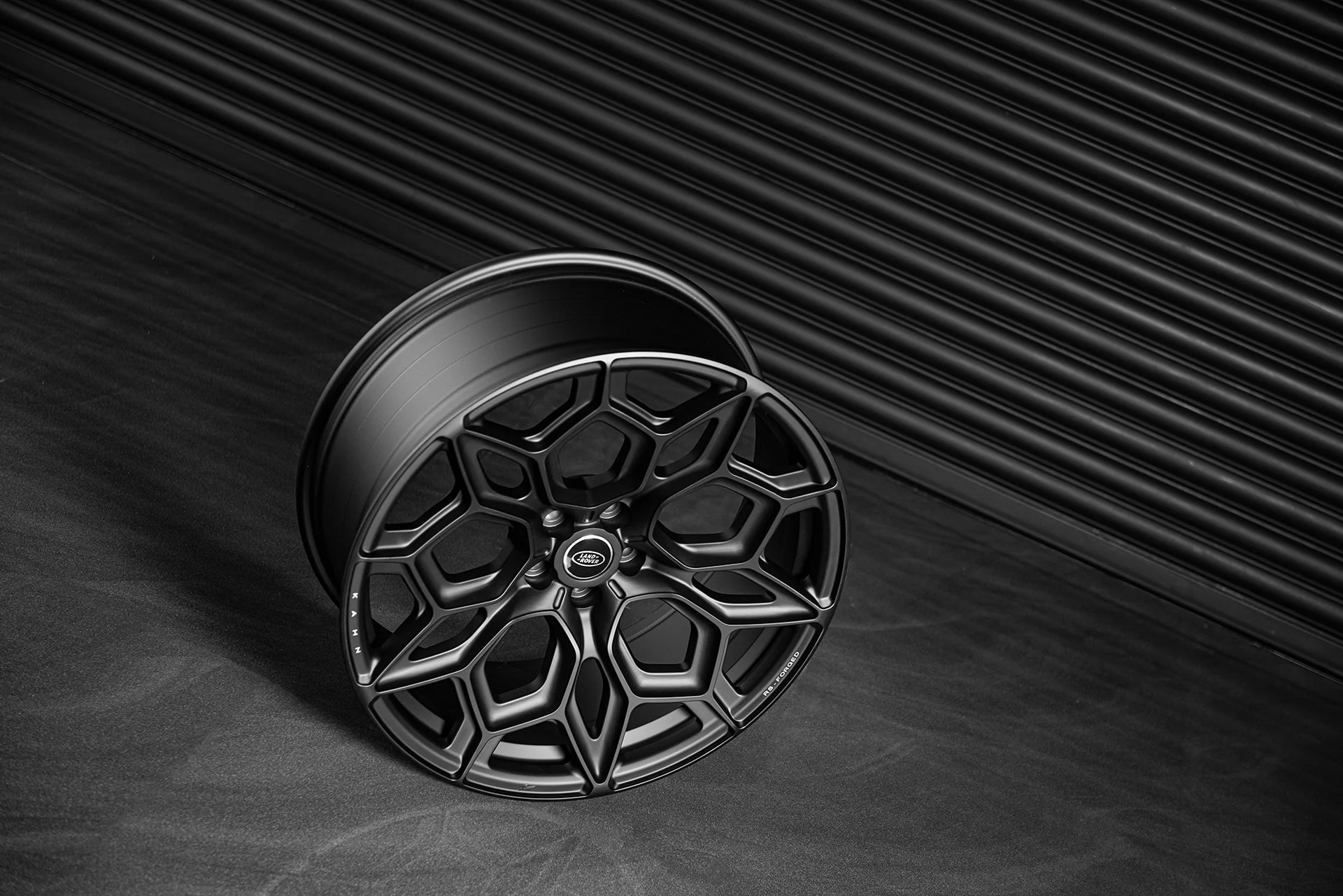 Range Rover (2018-2022) Type 57 RS-Forged Alloy Wheels - Image 3