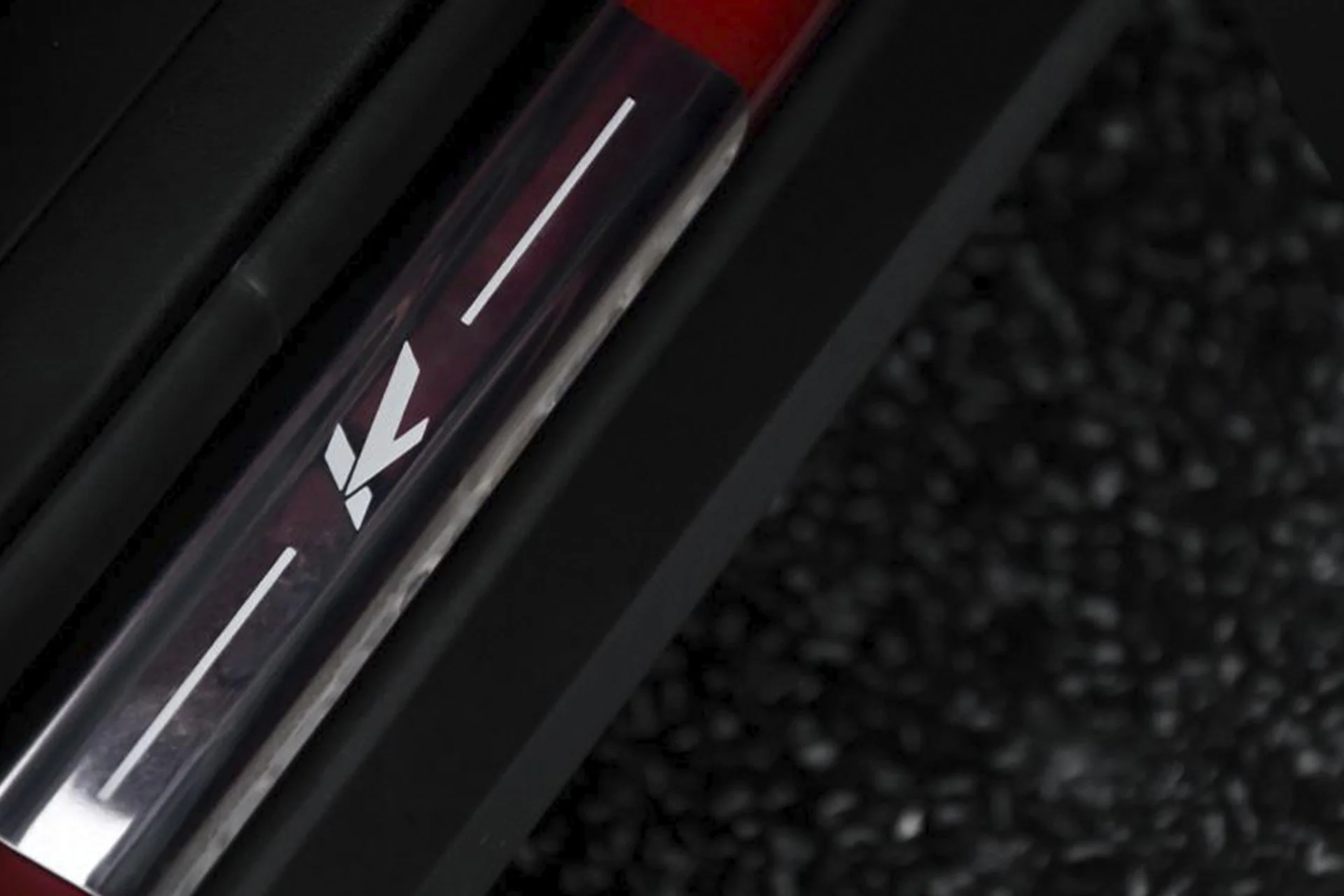 Range Rover Evoque (2011-2018) Door Entry Sill Plates (4DR) - Image 3