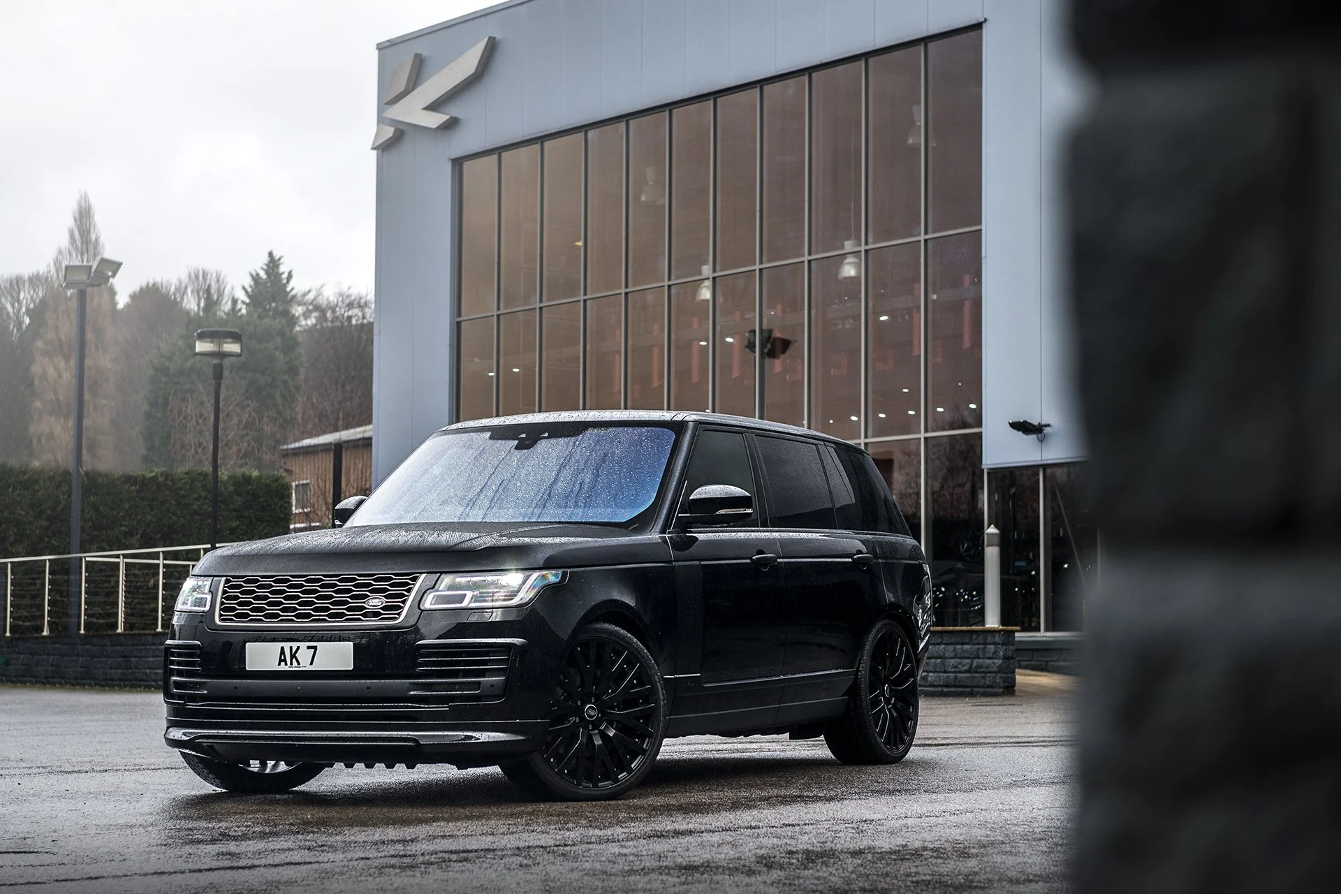 Range Rover (2018-2022) Exposed Carbon Front Bumper Valance Package - Image 6