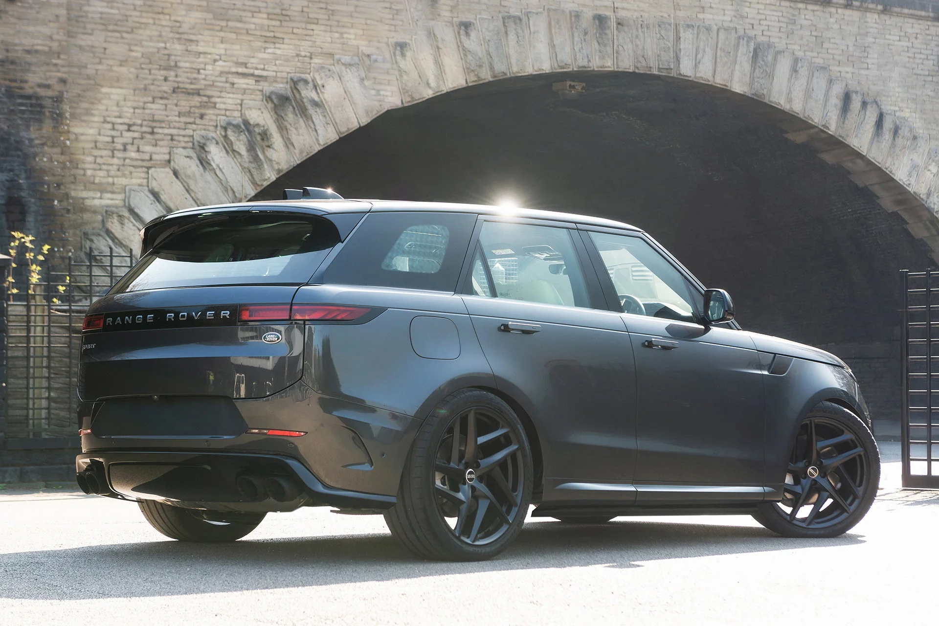 Range Rover Sport (2022 Onwards) SV Inspired Kit - Image 5