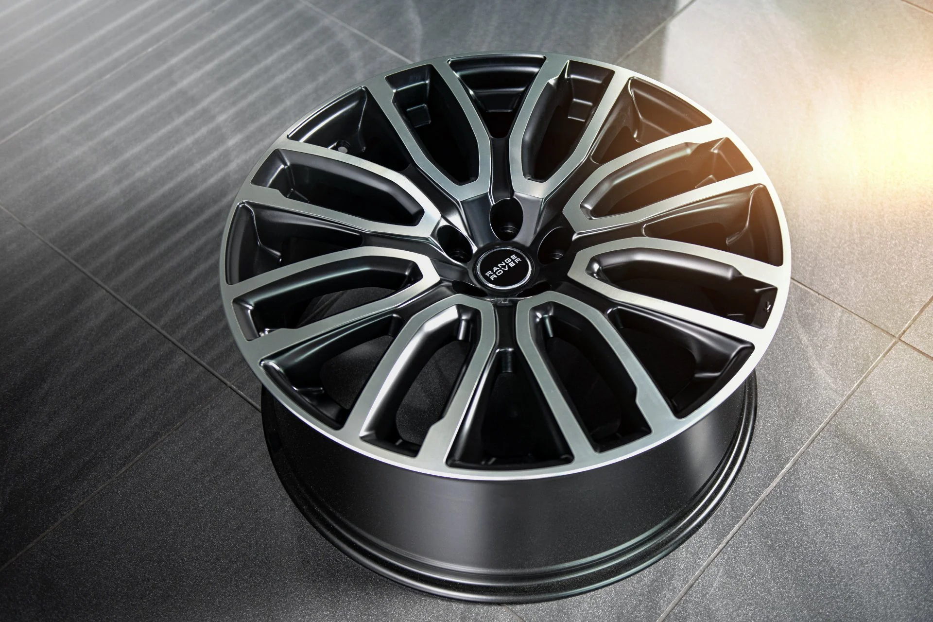 Range Rover Sport (2018-2022) Pace Car Light Alloy Wheels - Image 7