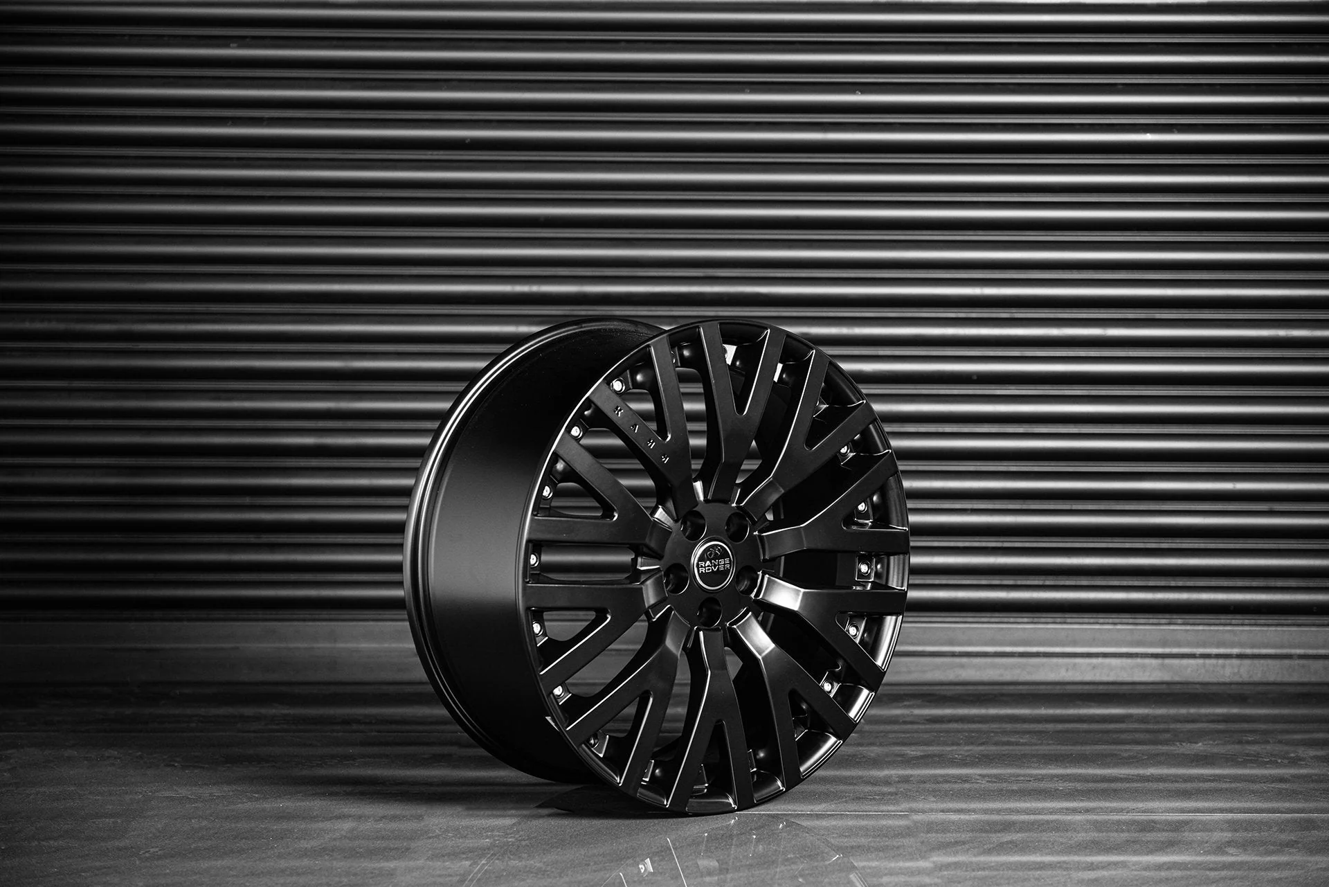 Range Rover Sport (2018-2022) RS-2 Light Alloy Wheels - Image 15