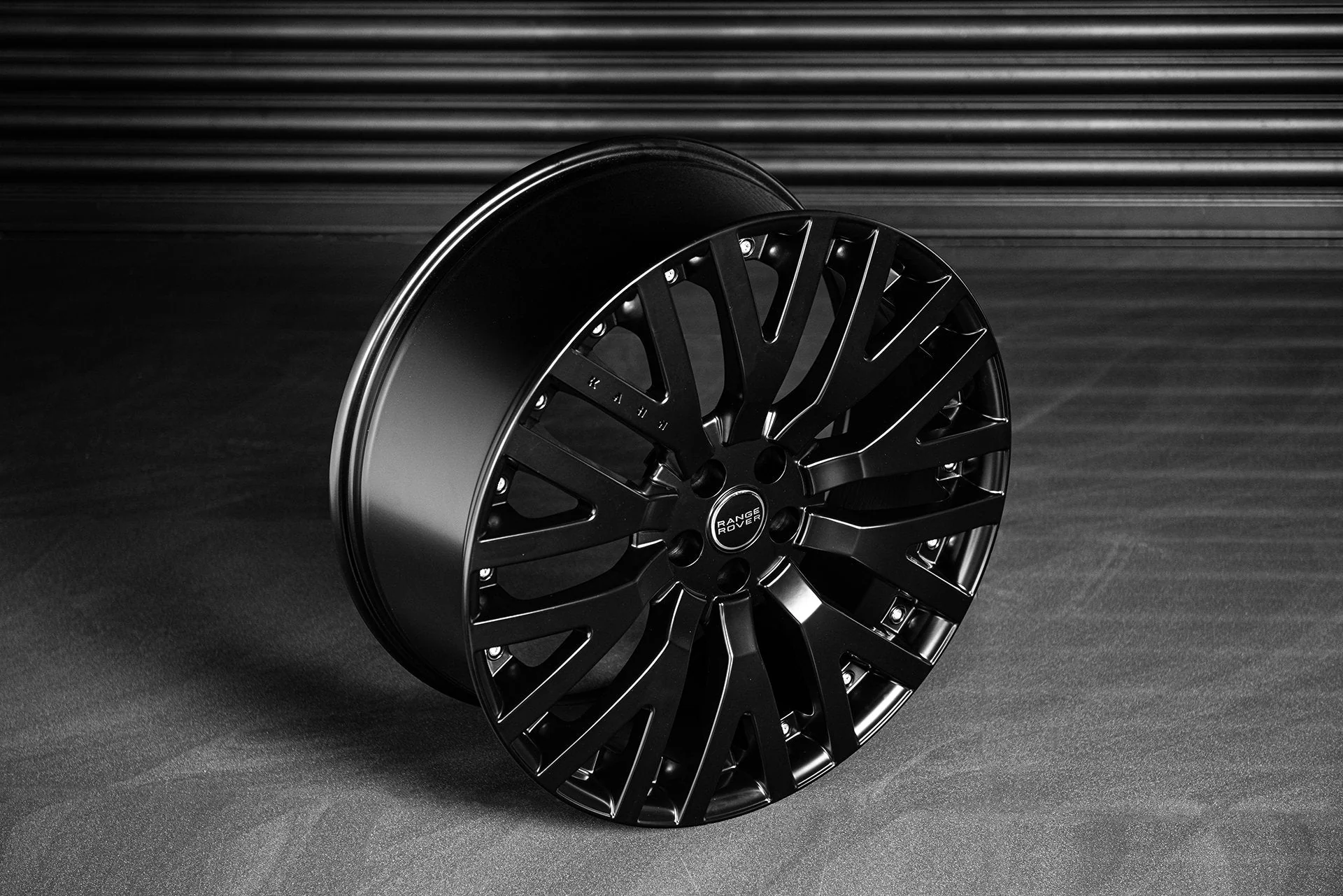 Range Rover Sport (2018-2022) RS-2 Light Alloy Wheels - Image 16