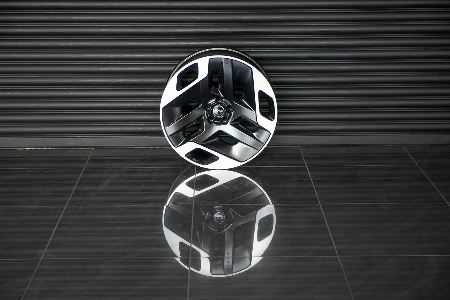 Range Rover Sport SVR (2015-2018) Type 33 Forged Alloy Wheels - Image 10