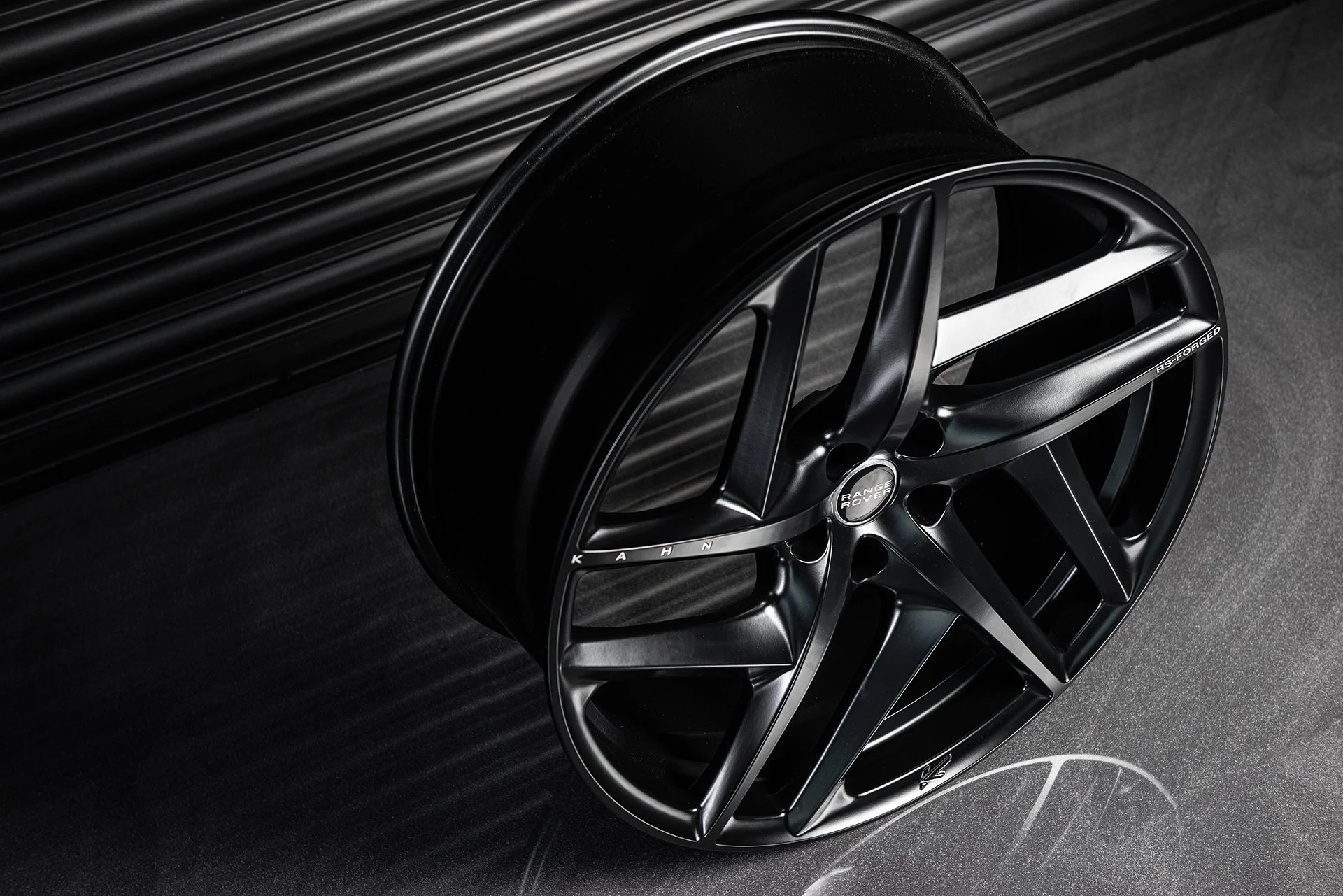 Range Rover Sport SVR (2015-2018) Type 52 RS-Forged Alloy Wheels - Image 8