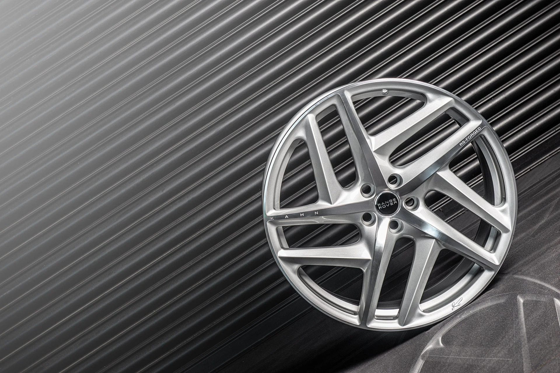 Range Rover Sport SVR (2015-2018) Type 52 RS-Forged Alloy Wheels - Image 10