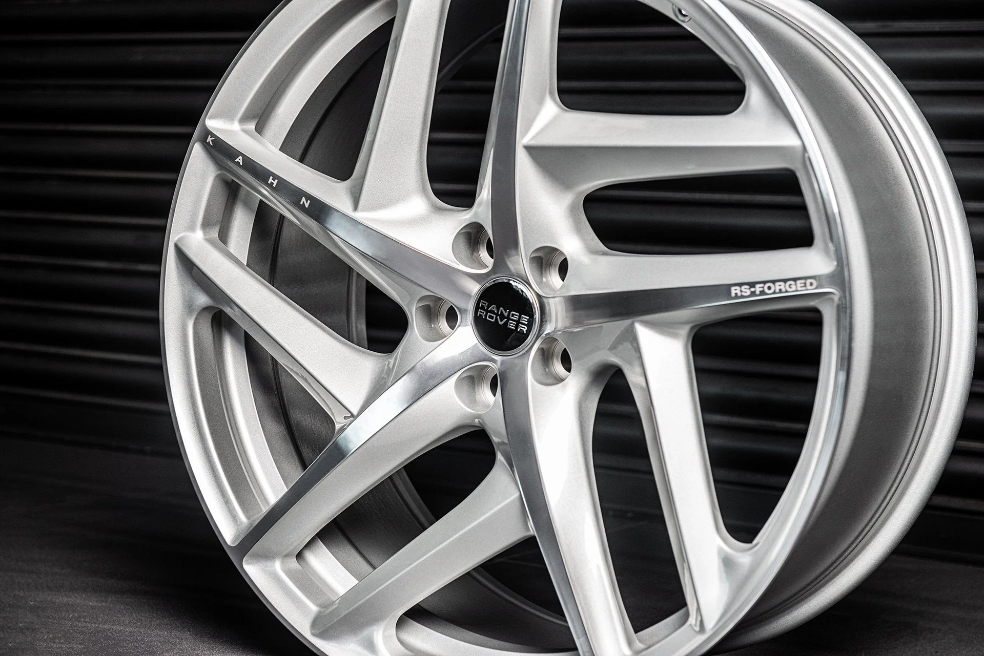 Range Rover Sport SVR (2015-2018) Type 52 RS-Forged Alloy Wheels - Image 5