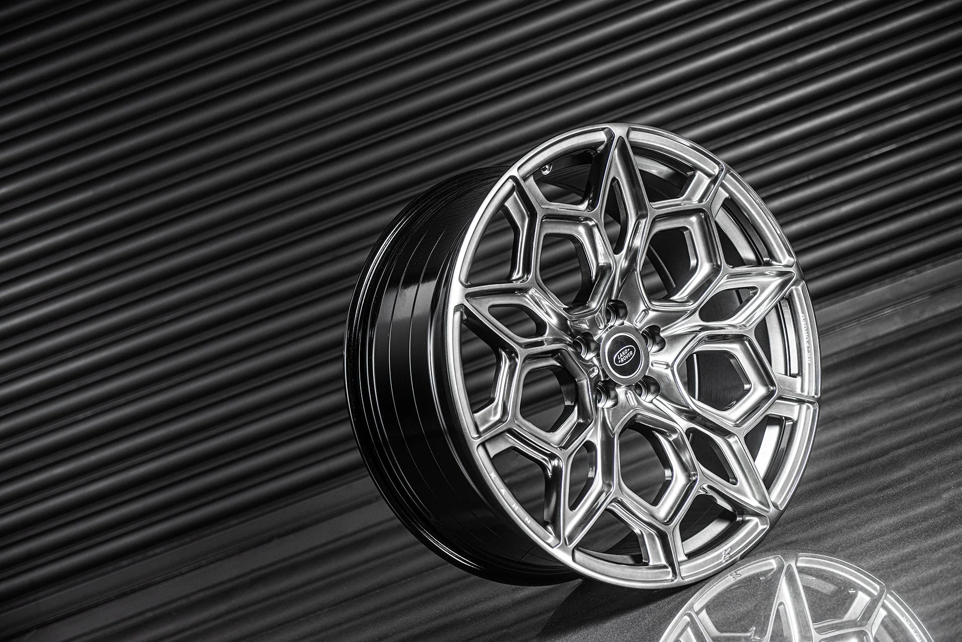 Range Rover Sport SVR (2015-2018) Type 57 RS-Forged Alloy Wheels - Image 17