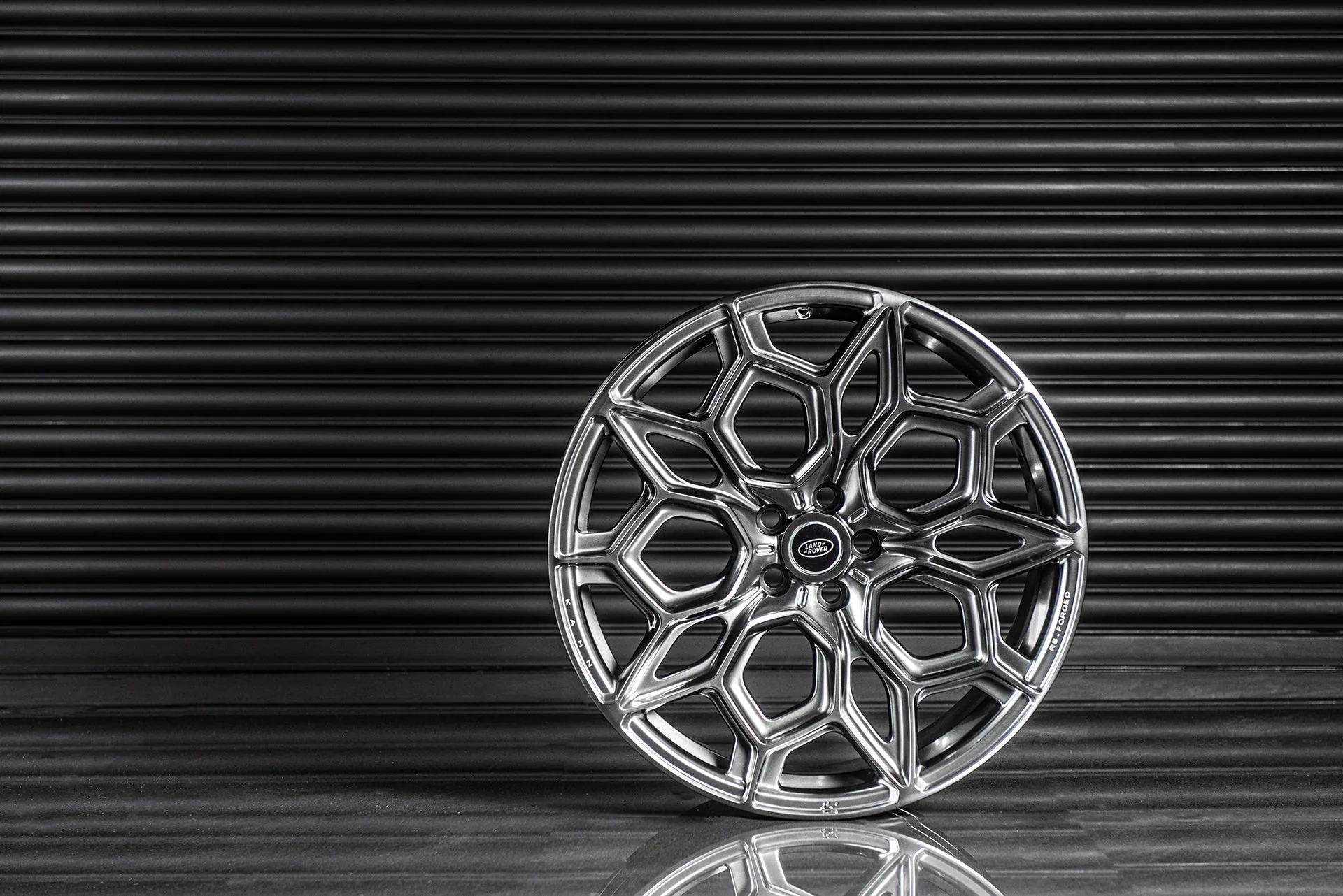 Range Rover Sport SVR (2015-2018) Type 57 RS-Forged Alloy Wheels - Image 3