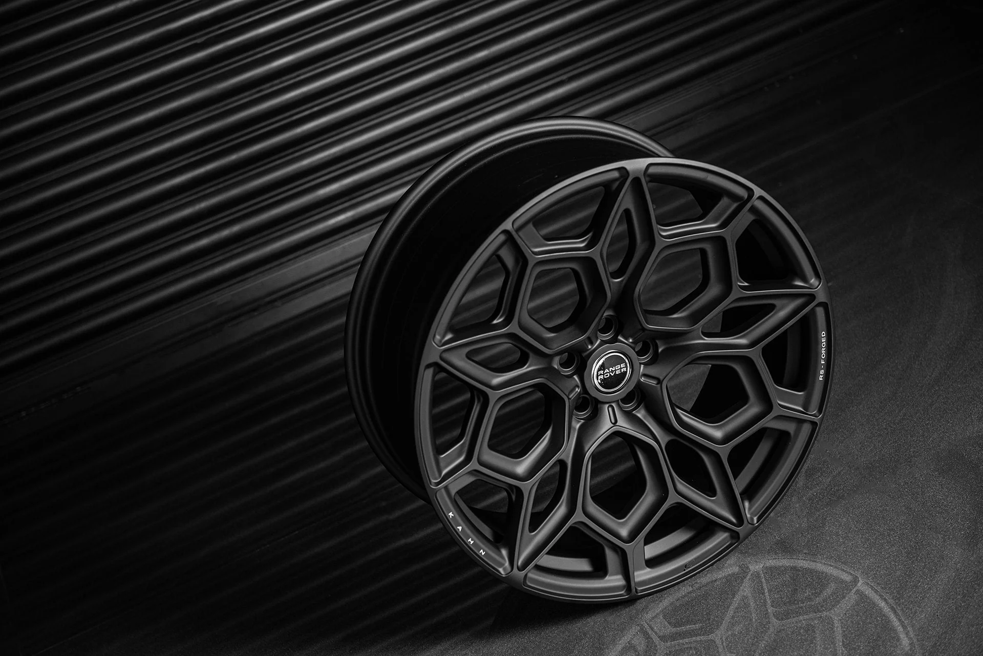 Range Rover Sport SVR (2015-2018) Type 57 RS-Forged Alloy Wheels - Image 6