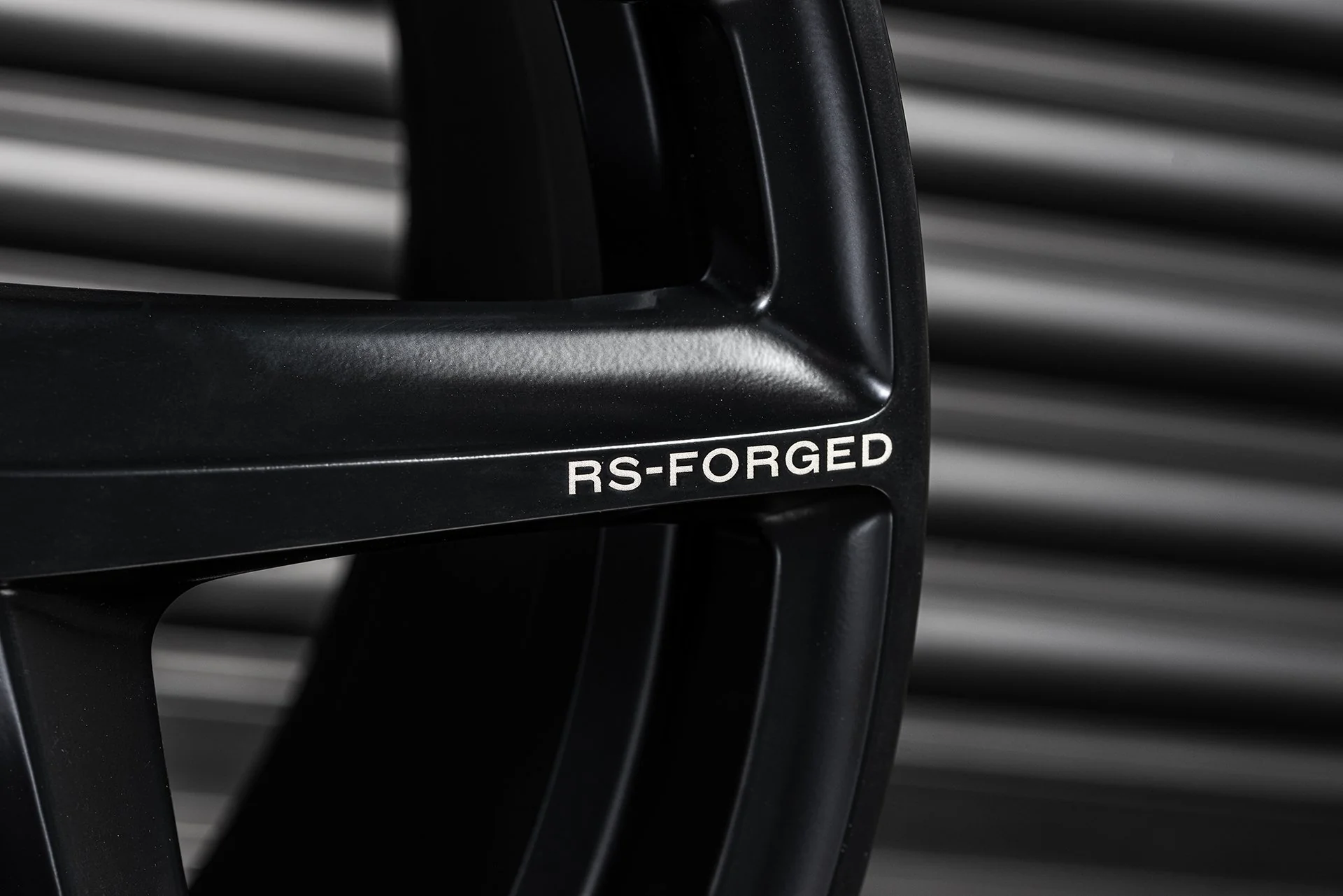 Range Rover Sport SVR (2018 Onwards) Type 52 RS-Forged Alloy Wheels - Image 8