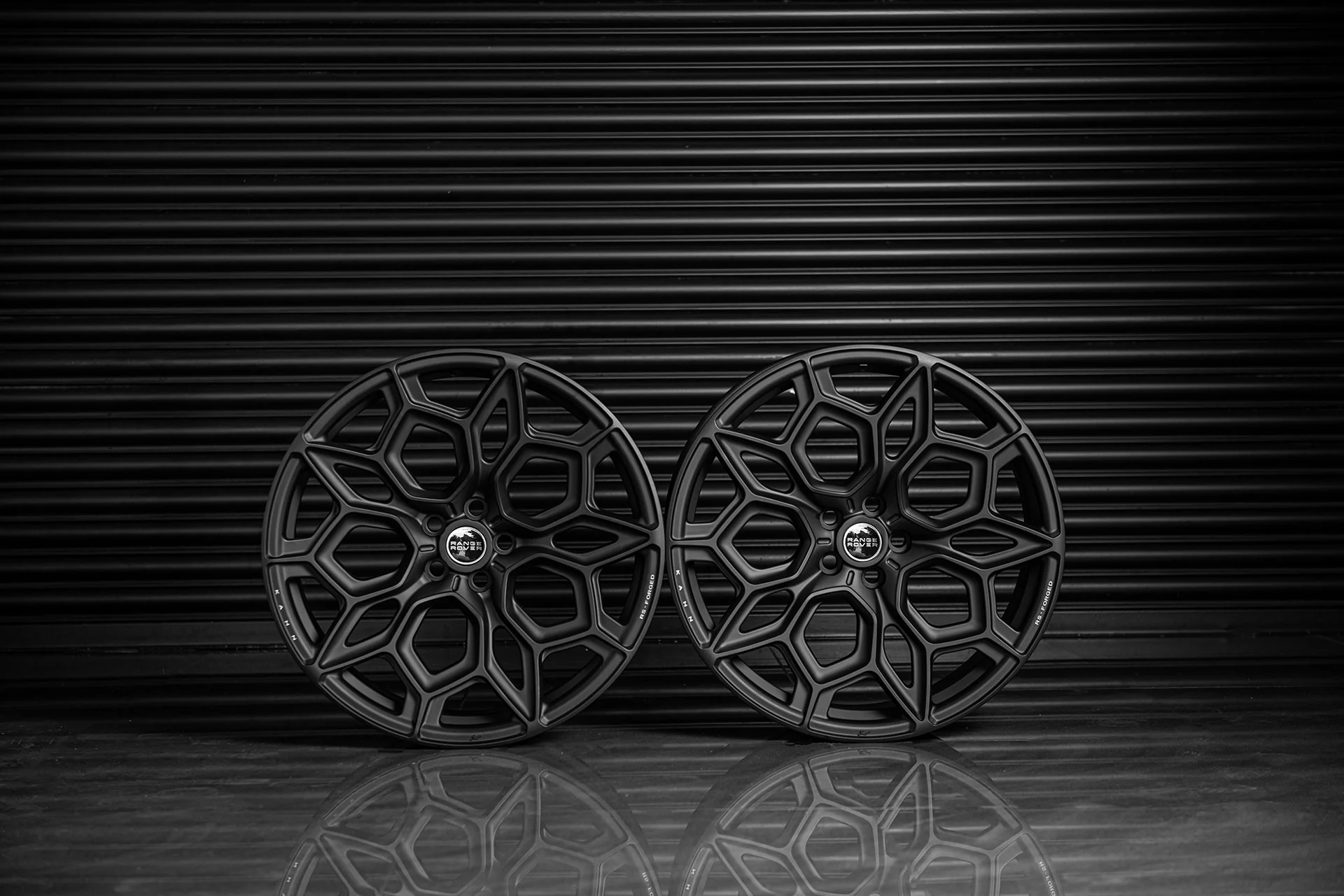 Range Rover Sport SVR (2018 Onwards) Type 57 RS-Forged Alloy Wheels - Image 13