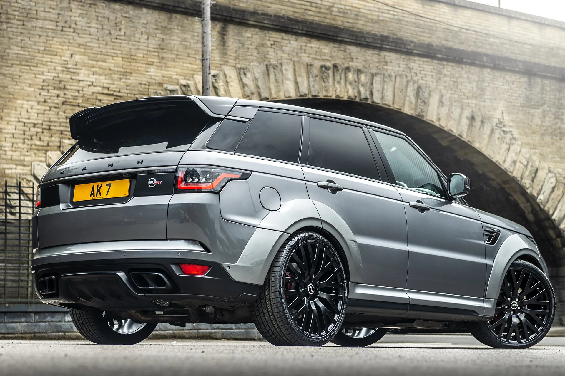Range Rover Sport SVR (2018 Onwards) RS-2 Light Alloy Wheels - Image 7