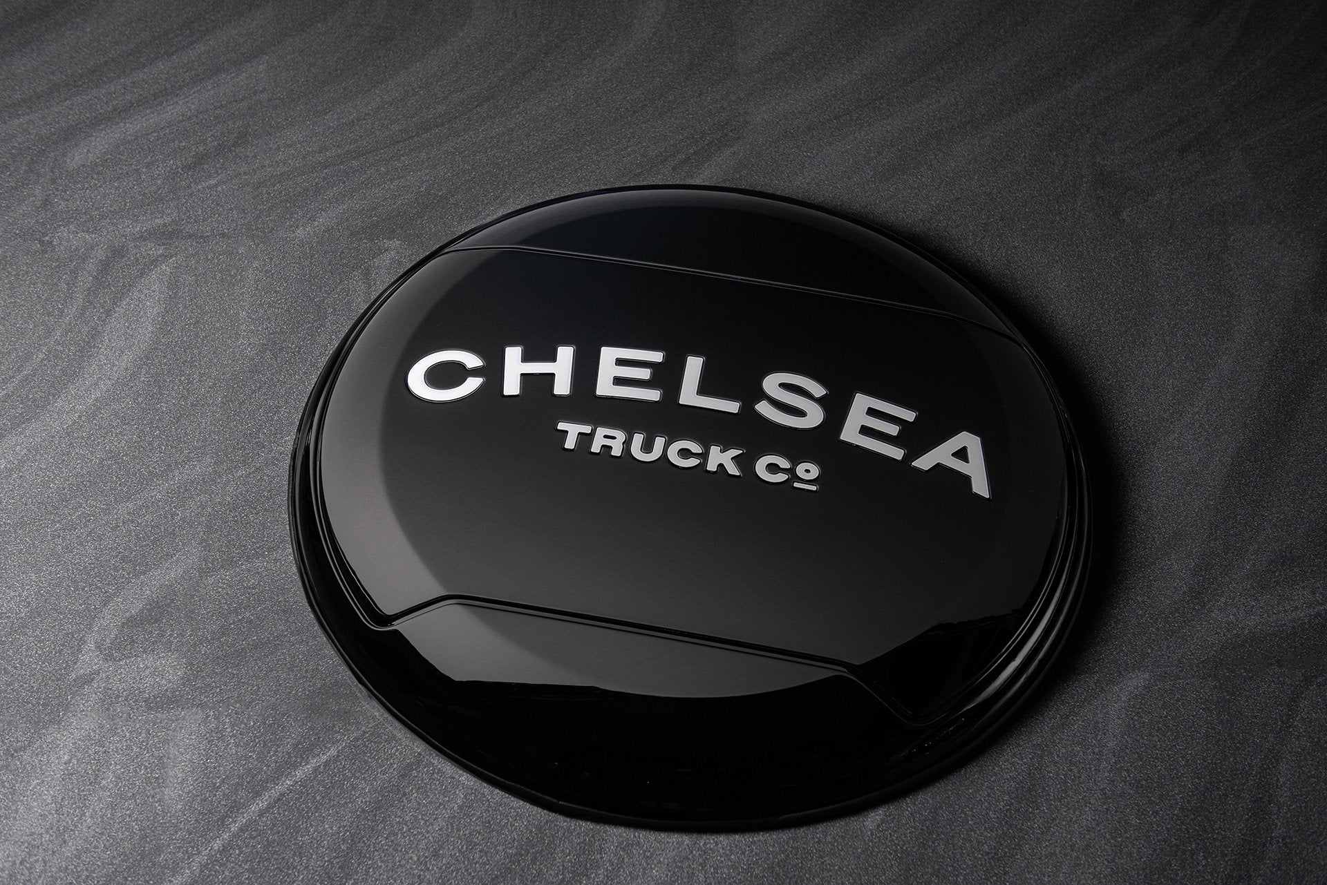 Land Rover Defender (1991-2016) Chelsea Truck Company Hard Spare Wheel Cover - Image 10