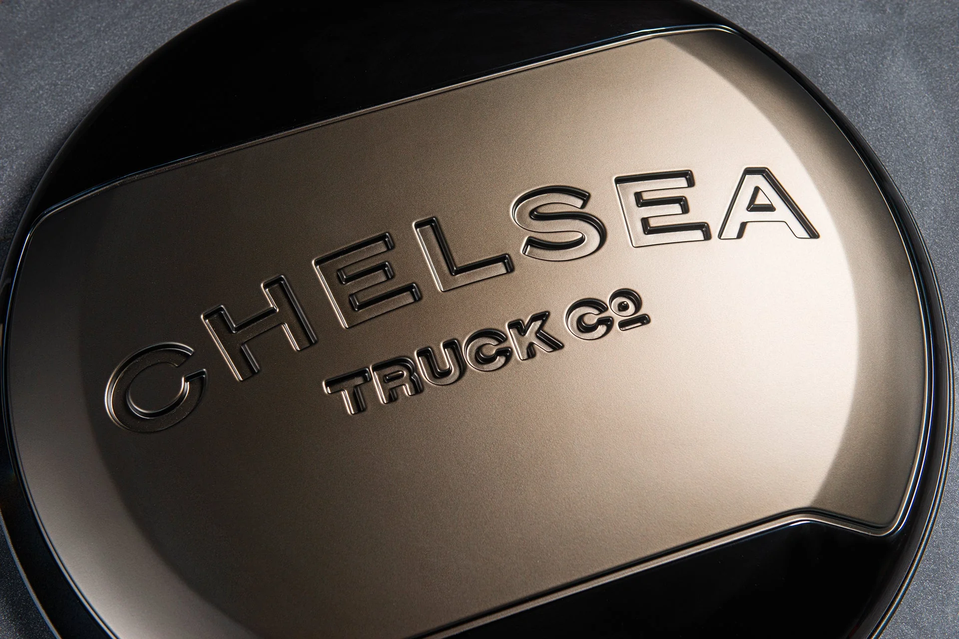 Land Rover Defender (1991-2016) Chelsea Truck Company Hard Spare Wheel Cover - Image 19
