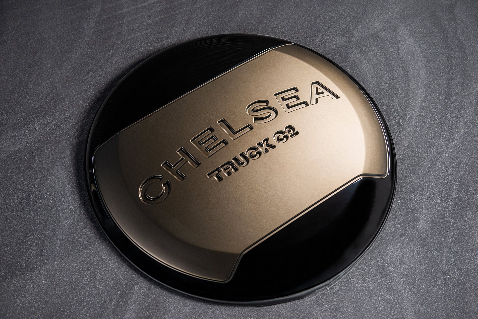 Land Rover Defender (1991-2016) Chelsea Truck Company Hard Spare Wheel Cover - Image 20
