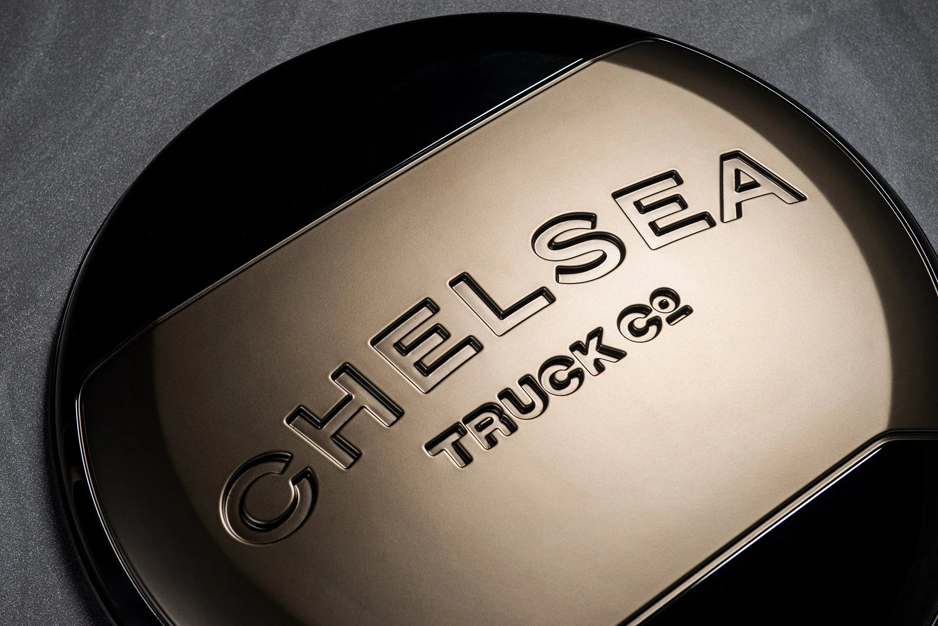 Land Rover Defender (1991-2016) Chelsea Truck Company Hard Spare Wheel Cover - Image 21