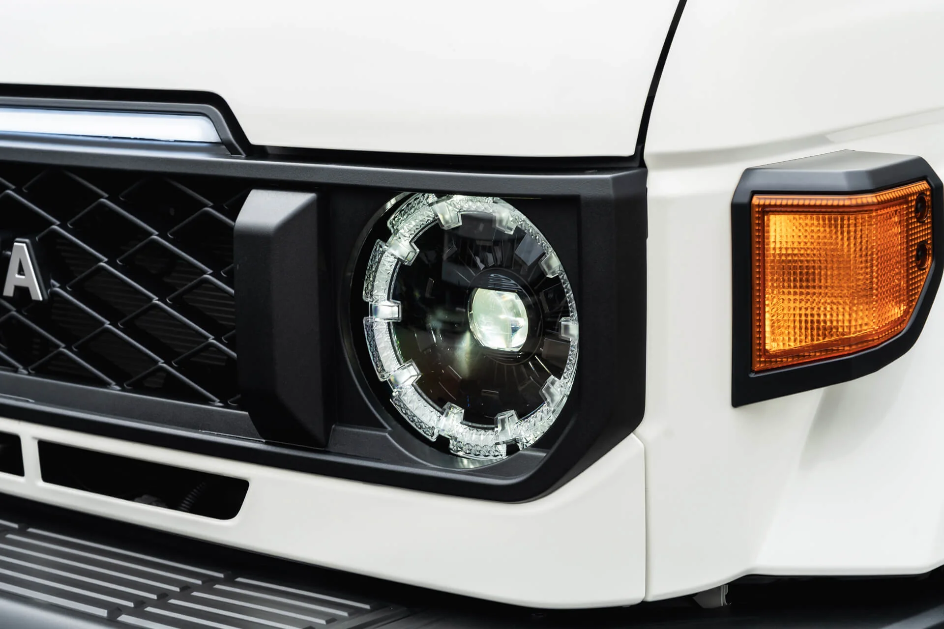 Toyota Land Cruiser 70 (2023 Onwards) LED Facelift Headlights with DRL's - Image 28