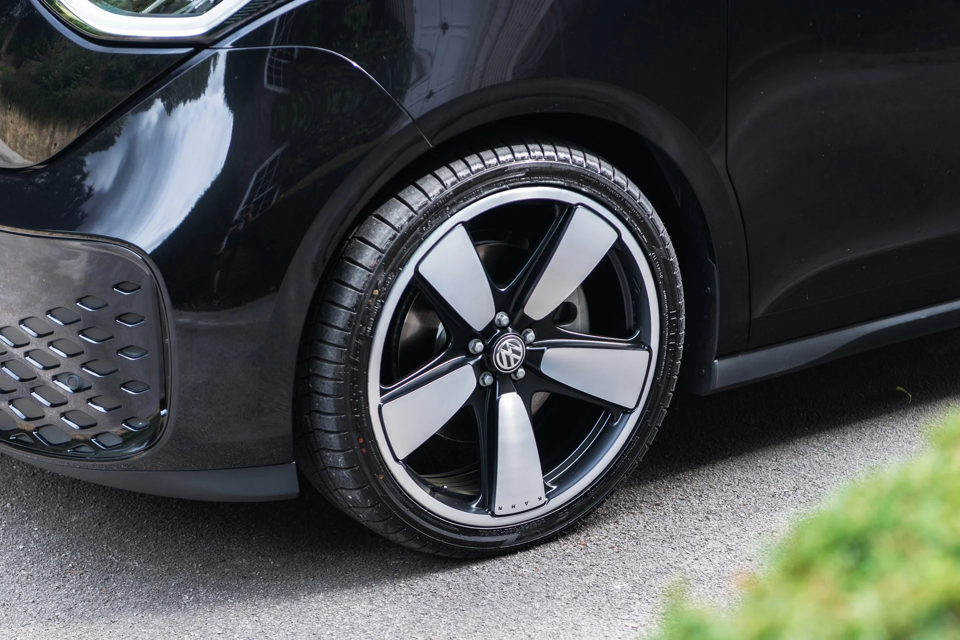 Fukhs Forged Alloy Wheels Suitable for Volkswagen ID. Buzz (2022 Onwards) - Image 12